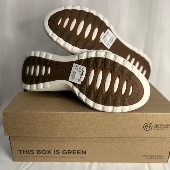 Women's Collection Teagan Go Sneakers - Picture 6 of 6